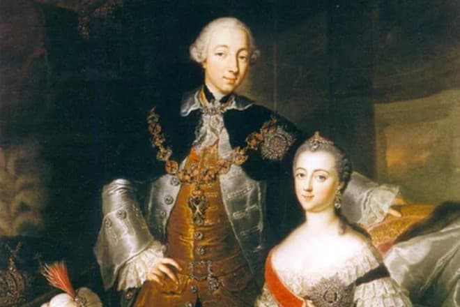 Уже в молодості імператриця стала прихильною до «вільного кохання», що виявилося наслідком її невдалого шлюбу з Петром III