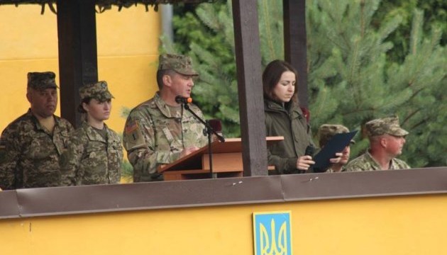 Іноземні інструктори підготували ще батальйон українських десантників / Фото: @ www