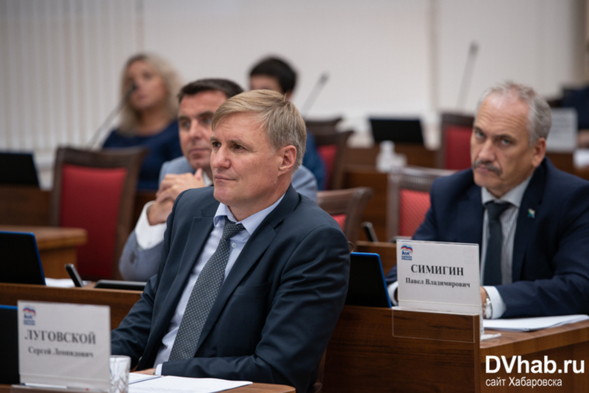 Таким чином, парламентарії розраховують зобов'язати главу регіону узгоджувати з ними призначення міністрів і заступників голови