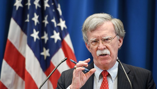 Bloomberg: США попередили Росію про готовність завдати удару по Сирії