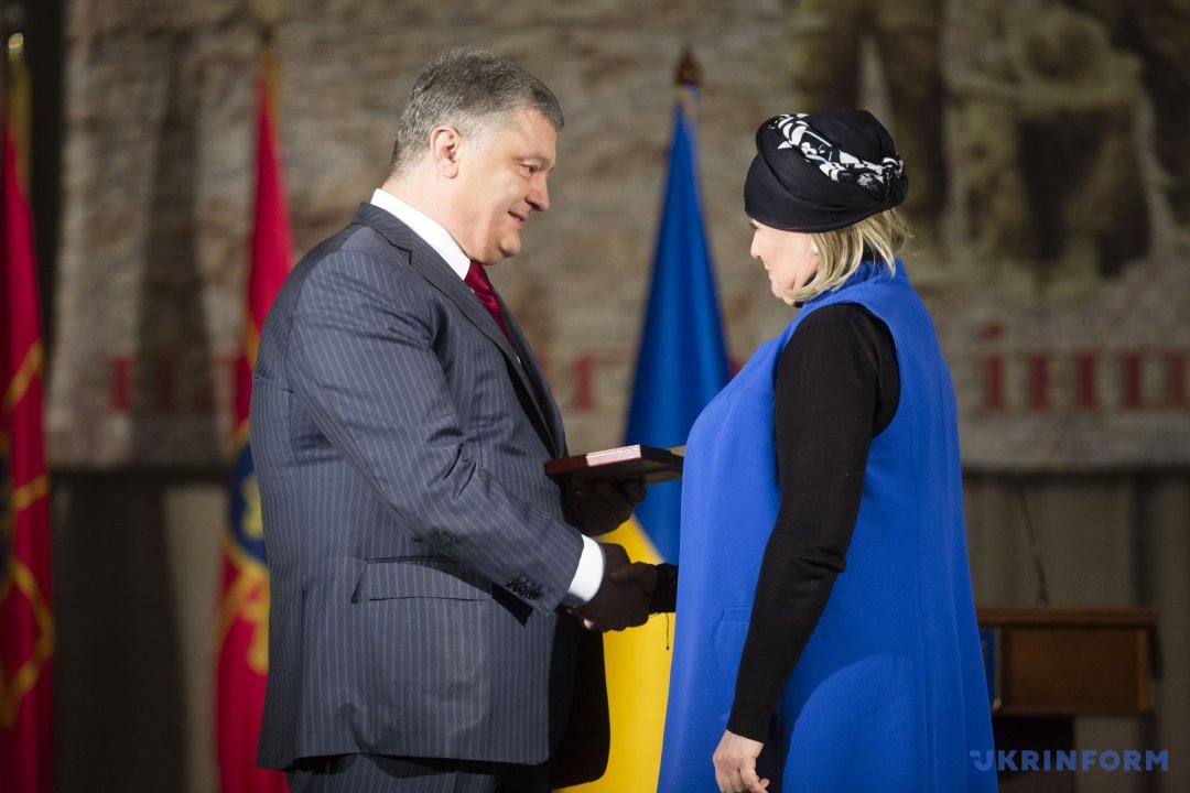 Президент Петро Порошенко нагородив орденами За заслуги і княгині Ольги 21 ветерана війни в Афганістані