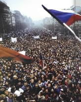 Чехи вже в історії спробували жити при демократії і капіталізмі
