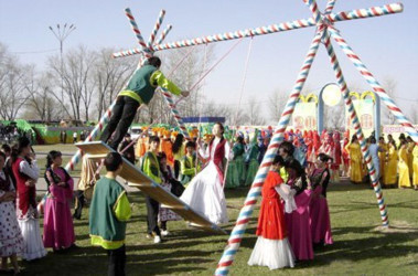 21 березня 2012, 8:00 Переглядів:   У Казахстані відзначають свято Науриз мейрами, фото shimkent