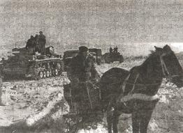 Потім мотоциклетний батальйон просунувся на схід уздовж дороги Парасковія - Олексіївка і з'єднався з батальйоном Курта Майера в Єфремівки