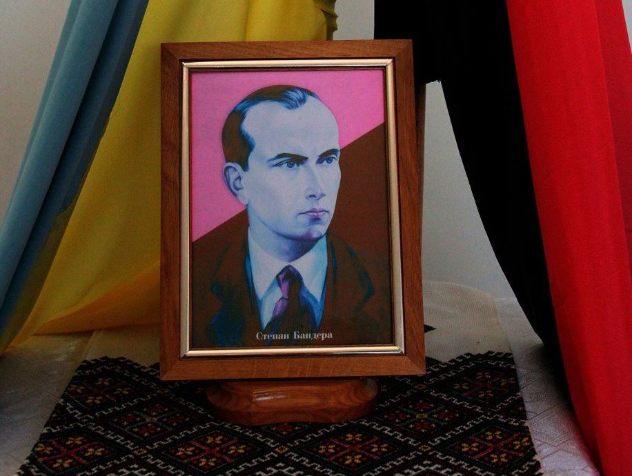 Стало відомо, що один заявник отримав відмову, хоча у його дідів і батька було польське громадянство