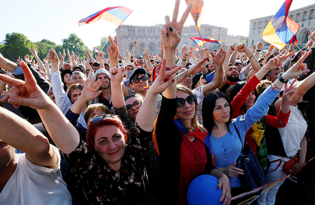 Вірменський парламент відмовився призначити Нікола Пашиняна прем'єр-міністром країни