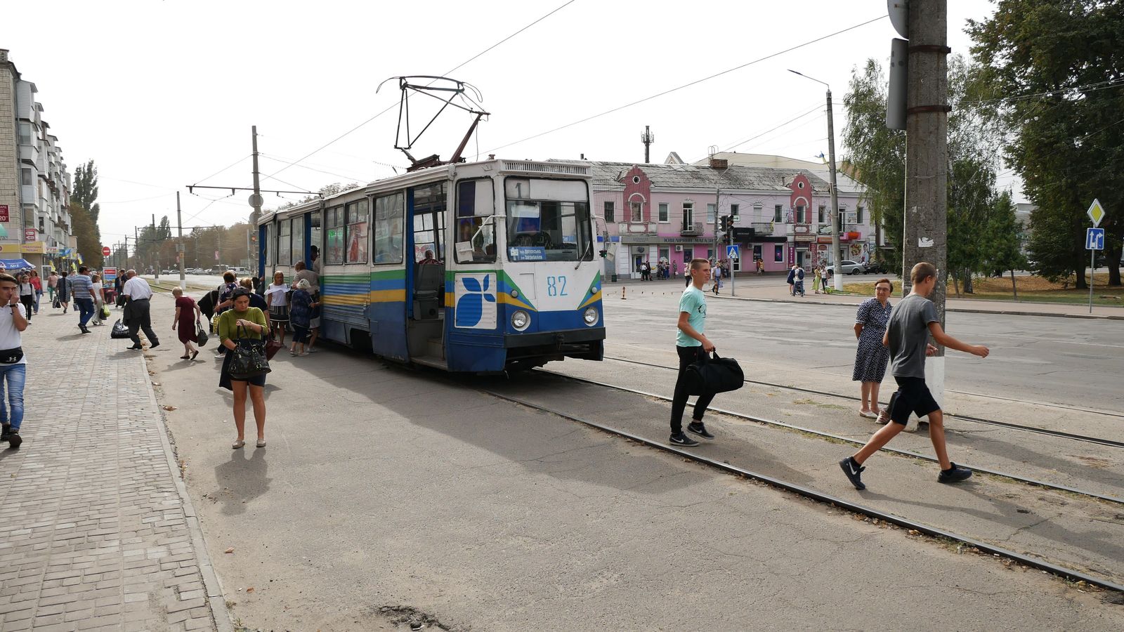 Після урочистого мітингу вона відправиться на свою улюблену роботу