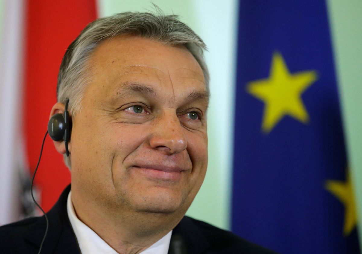 Також прем'єр-міністр Угорщини Віктор Орбан заявив, що між його країною і РФ склалися збалансовані і передбачувані відносини