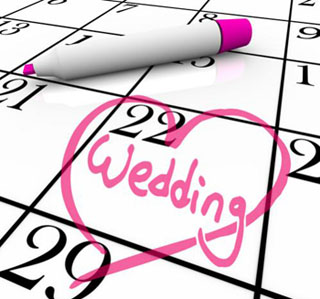 11 було переповнене весіллями, тому та ж ситуація може скластися і в 2012