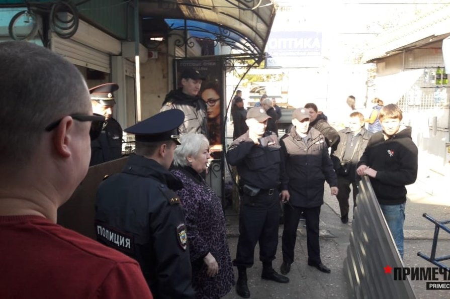 «Влада» окупованого Севастополя в п'ятницю, 9 листопада, почали демонтаж Сталінградського ринку