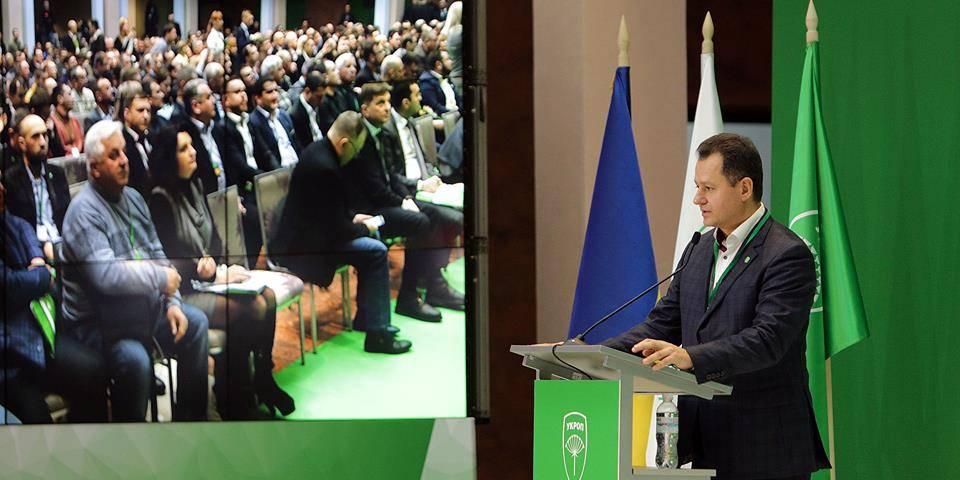 Делегати з'їзду обрали головою партії народного депутата Тараса Батенко