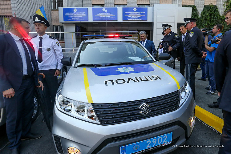 Міністр додав, що за основними технічними параметрами саме Suzuki Vitara є найбільш економічно доцільними позашляховими автомобілями для використання