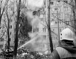 В результаті вибуху побутового газу в Ярославлі обрушився цілий під'їзд п'ятиповерхового житлового будинку