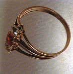 Сухотін, яка передала музею закордонний архів своєї матері (кілька тисяч документів) та інші сімейні реліквії, свої сімейні архіви передали в музей онуки письменника: Сергій Михайлович Толстой і його дружина Колетт (Франція); Микита і Павло Львович Товсті (Швеція); Віра Іллівна Товста (США); Ілля Іванович Толстой (Франція) та ін