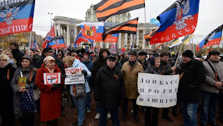 Для якнайшвидшої деокупацію окремих районів Донецької та Луганської області, а також Криму, українській стороні слід зрівняти дані території в статусі окупованих і перенести всю повноту відповідальності за соціально-економічне становище цих територій на Росію, як на країну-агресора