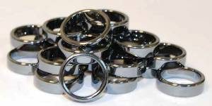 Гематит, «червоний залізняк» або «кровавік» - це один з найбільш видобуваються каменів, цікавих своїми цілющими і магічними властивостями