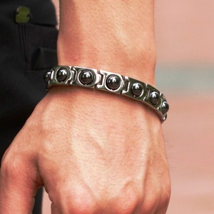 Останнє цілющу властивість гематиту було наочно доведено