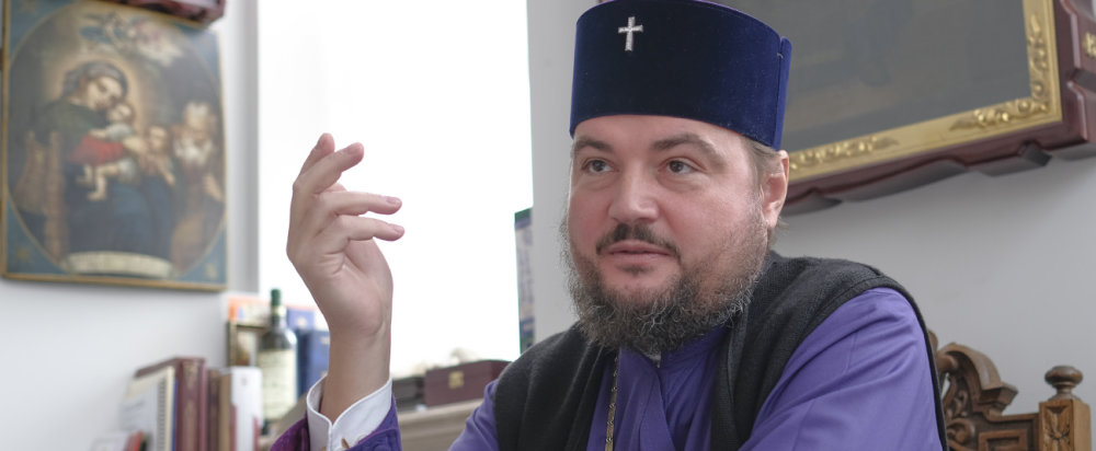 За його словами, Вселенський патріарх підтвердив своєю грамотою його сан і місце служіння