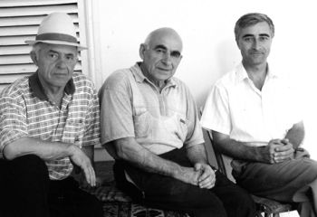 Монографія присвячена опису, характеристиці та аналізу типологічно класифікованих міфологічних персонажів, які входили в язичницький пантеон народів Дагестану