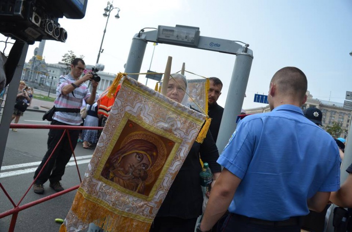 Але їх голос для церкви Московського патріархату поки малозначим