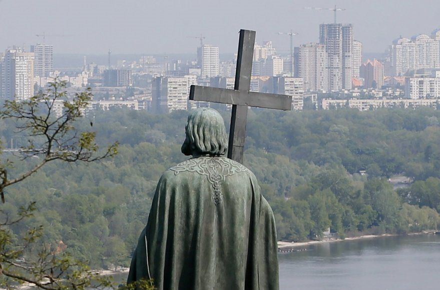 Біля пам'ятника Володимиру Великому проходять заходи за участю президента України Петра Порошенка