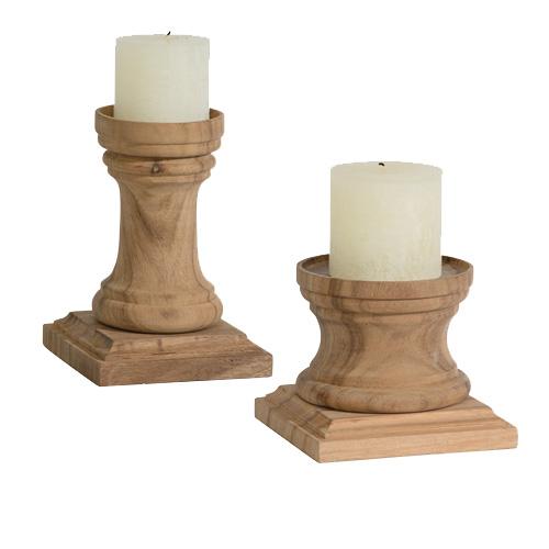 Індія спеціалізувалася на свічниках зі слонової кістки і очерету, а дерево для такого продукту застосовували єгиптяни