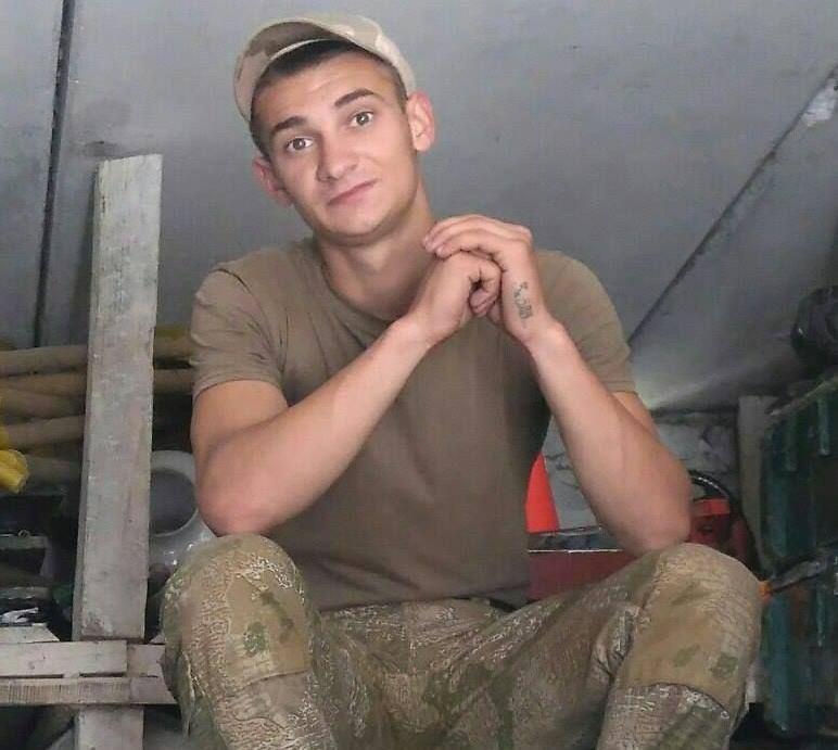 Загиблий медик після закінчення медичного коледжу проходив службу в 95-ї десантно-штурмової бригади