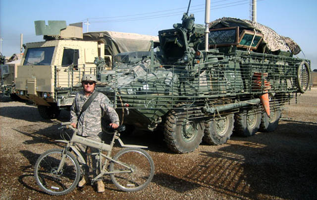 Зроблений з легкого авіаційного алюмінію і здатний до надзвичайної поїздці по бездоріжжю