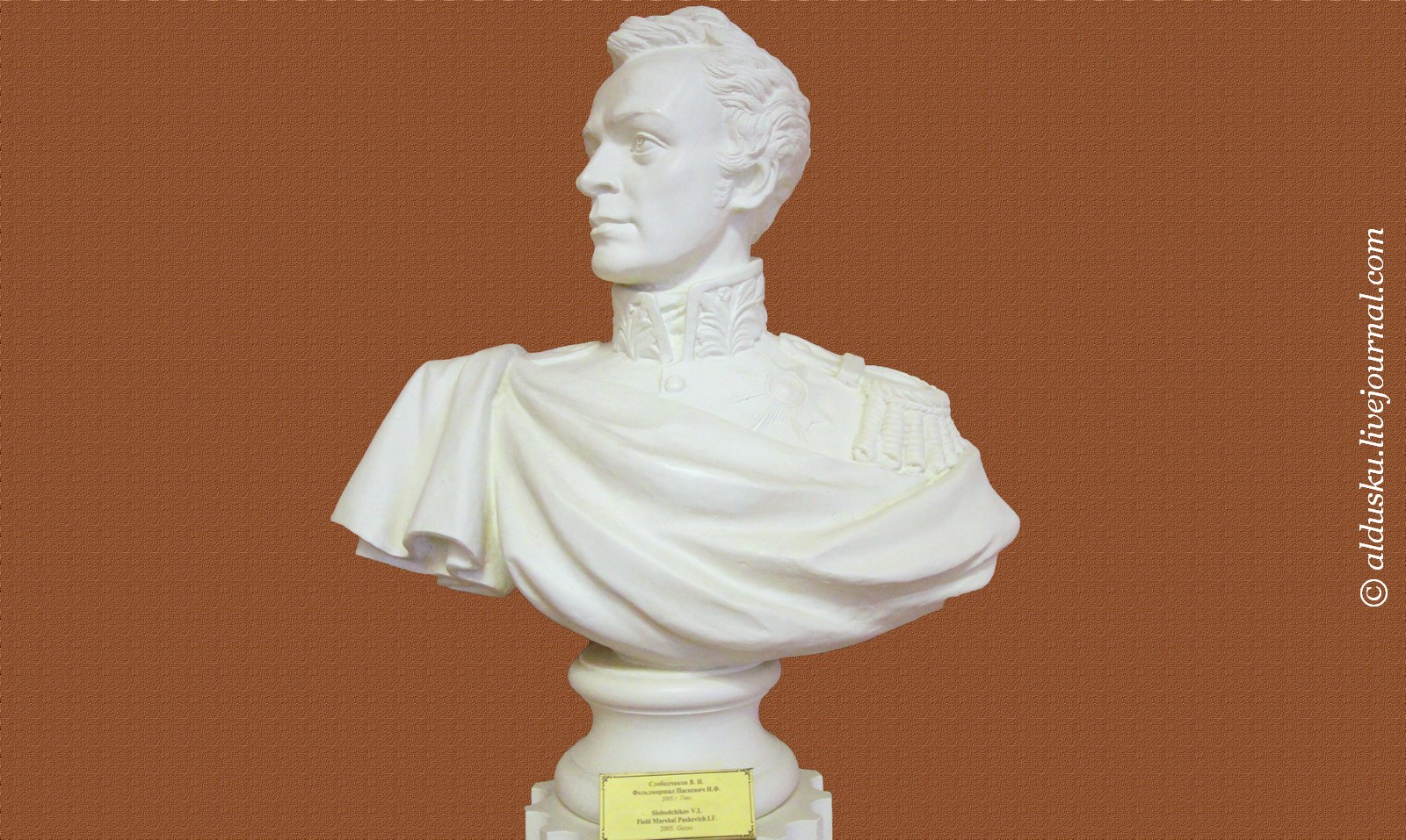 Збереглися до теперішнього часу зразки цього виду мистецтва були виконані в майстернях Сен-Жермена, Прайора, Мусону, Нортона, Томира, Равріо, Брегета, Арменго та інших