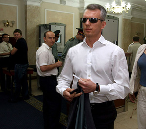 Валерій Хорошковський поспішає на зустріч з   президентом