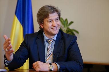 5 жовтня 2016, 12:39 Переглядів:   Міністр Фінансів Олександр Данилюк
