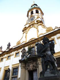 Лорета   Стиль бароко впливав на архітектурний розвиток Праги протягом майже 150 років, приблизно з 1620-го року до періоду близько 1770-80гг