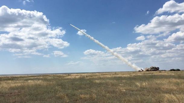 1 грудня 2016, 15:44 Переглядів:   Поблизу Криму проходять навчальні ракетні стрільби ВСУ