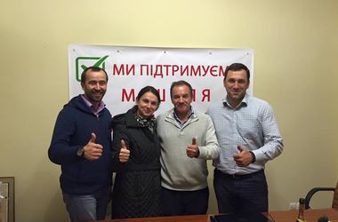 26 жовтня 2015 року, 12:56 Переглядів:   Михайло Терещенко перемагає на виборах