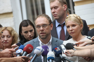 8 серпня 2011, 10:10 Переглядів:   Власенко думає, що Тимошенко посадять