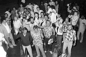 Фото: ЧТК   Також в цей день в 1983 році солдати ангольської опозиційної організації «UNITA» захопили в заручники чехословацьких громадян з сім'ями, багато з яких працювали на целюлозно-паперовій фабриці в одному з регіонів Анголи