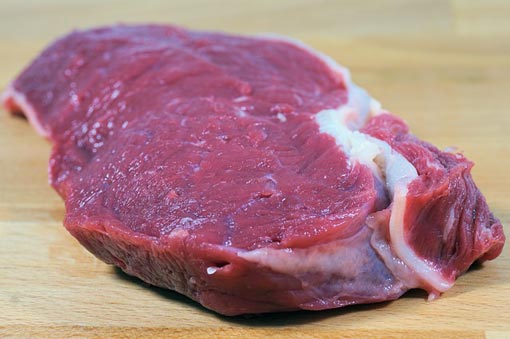 Швидка яловичина - це тонкі відбивні, або м'ясо, смажене дрібними шматочками (іноді після попереднього маринування)