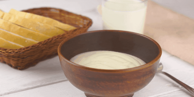 Рецепт манної каші на молоці і воді