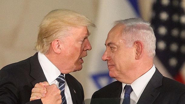 16 травня 2018, 15:40 Переглядiв:   Палестинський конфлікт, в значній мірі мобілізуючий фактор для багатьох людей, мусульман, які сприймають дії ізраїльтян і американців, як свою особисту образу   Експерти вважають, що Трамп поспішив з рішенням визнати Єрусалим столицею Ізраїлю