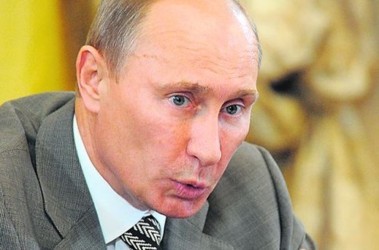 21 грудня 2011, 7:21 Переглядів:   Путін докладе всіх зусиль для підняття рейтингу - політологи