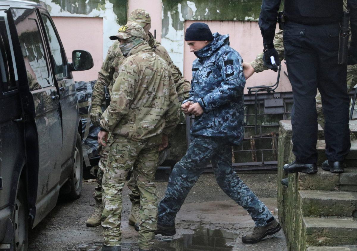 Кравчук вважає тиск світової спільноти на РФ єдиним можливим способом повернення моряків, захоплених в полон російськими військовими