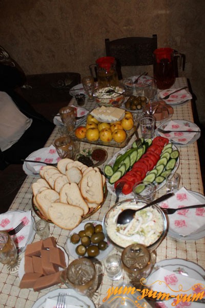 Кавказький вечерю
