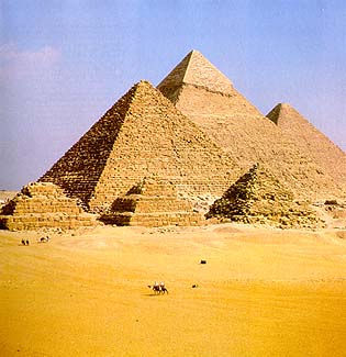 Піраміди в Гізі - найбільші надгробки в світі