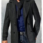 Пальто - зимовий або демісезонне - міцно закріпилося в гардеробі сучасного чоловіка, завдяки тому що об'єднує в собі як практичні характеристики комфорту і теплозахисту, так і підкреслює стиль і смак свого власника